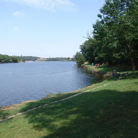 2 Avec Piscine Chauffee Pres Du Du Jaunay, Ideal Familles - Fr-1-783-7 Chalet